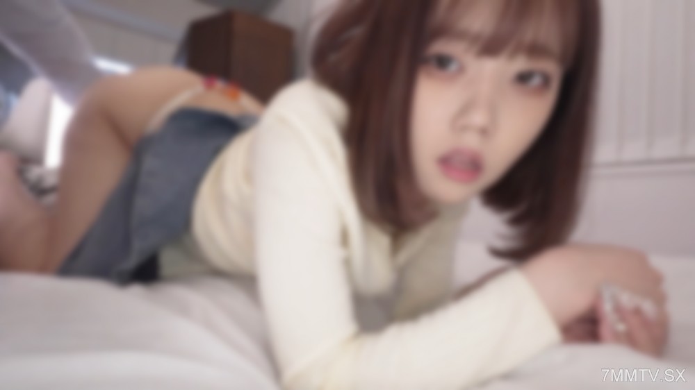 fc2-ppv 4666051 5/1迄990pt♡ 【生意気/低身長】お隣さんの清楚 欲求不満でまた訪ねてきた、その小さいパイパンマ〇コに精○を注ぎ込む{